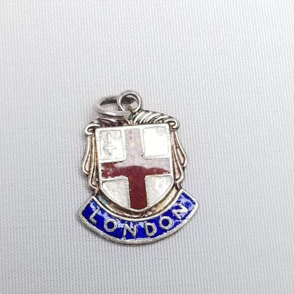 Vintage London Red White Blue Enamel Charm, Signed WB Silver, Pendant Estate - Picture 6 of 6